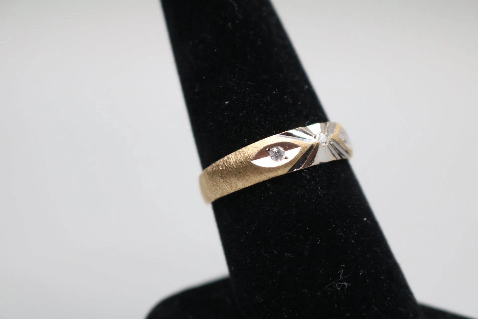 14-Karat Two Tone Past Present Future Style Diamond Ring Size 10 1/3