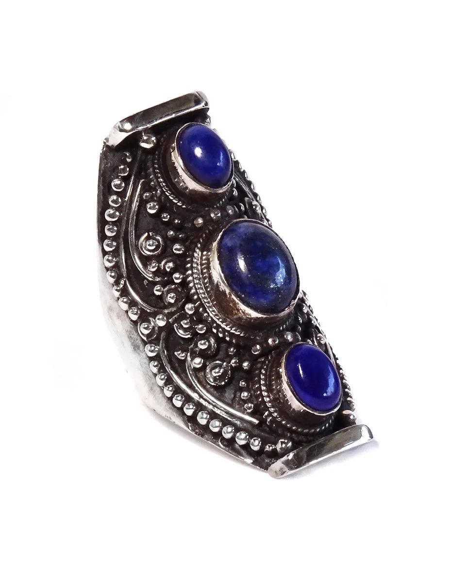 3-Stone Saddle Ring with Filigree