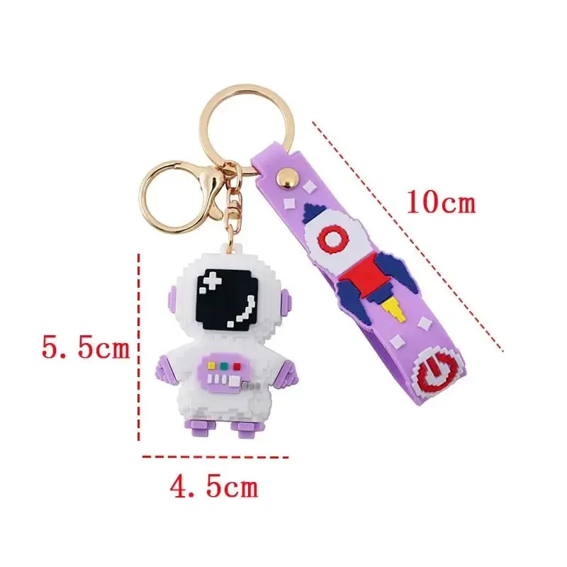 BUILDING BLOCK ASTRONAUT KEYCHAIN