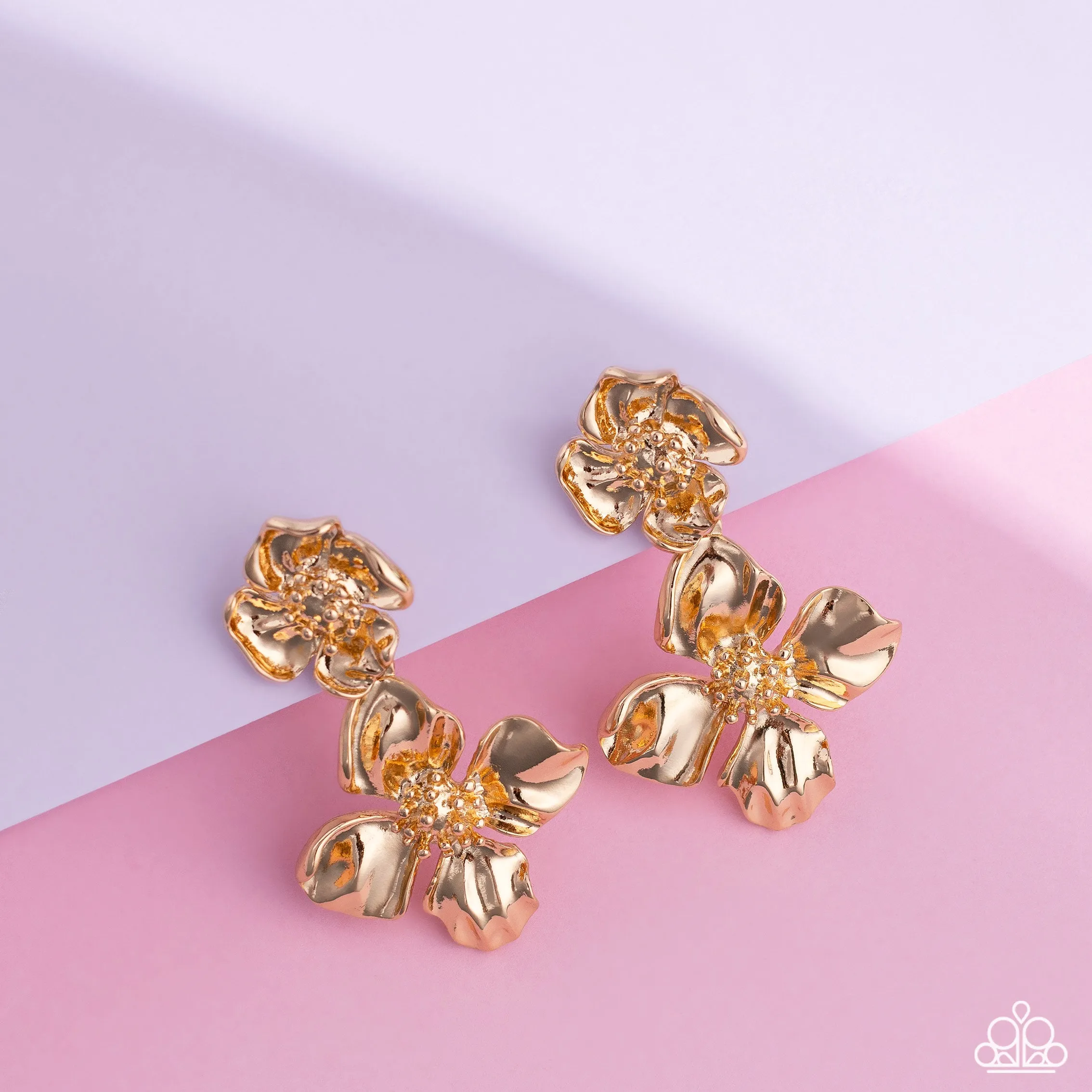 Paparazzi Gilded Grace - Gold Earrings