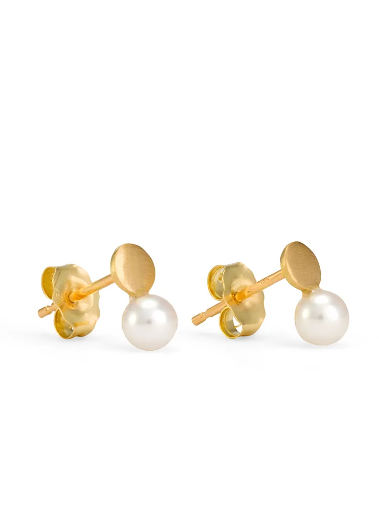 Pearl Drop Studs